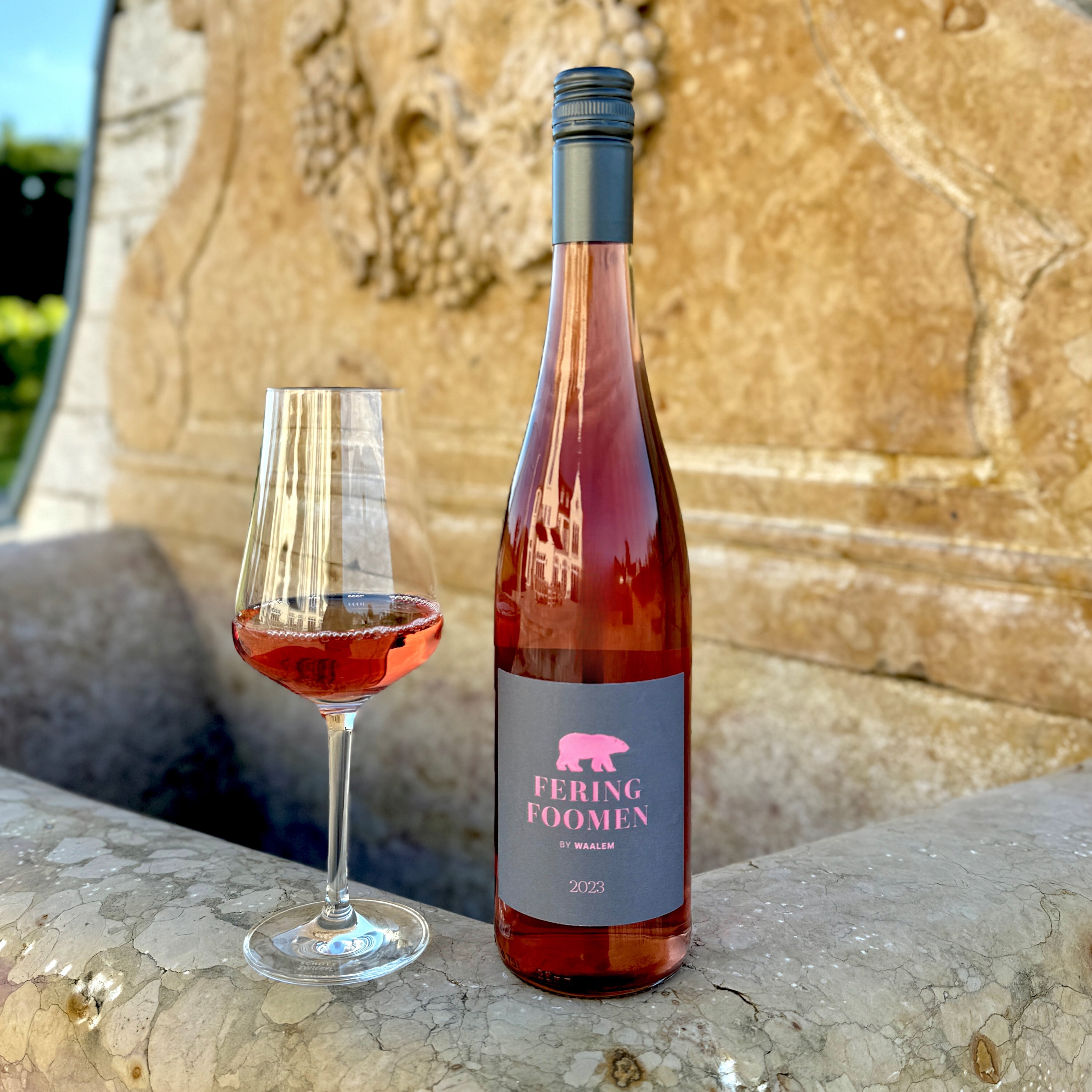 FERING FOOMEN by WAALEM